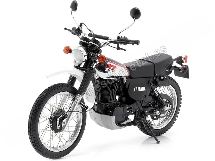 ミニチャンプス 1/12 Yamaha XT 500 Minichamps 1:12 Yamaha XT 500 Year 1981 white 122163302